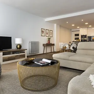 https://genteel-home-tablas.es-andalucia.com